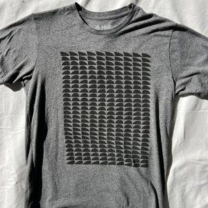 Mollusk Surf Shop  Heather Grey Graphic Tee Mens M